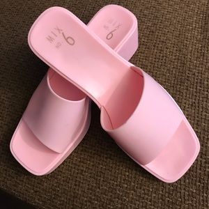 MIX No.6 Jelina Jelly Sandels USED!